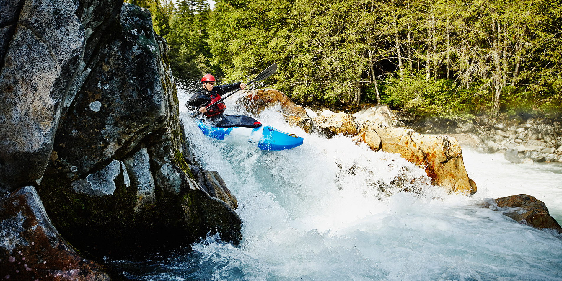 kayaking in wild